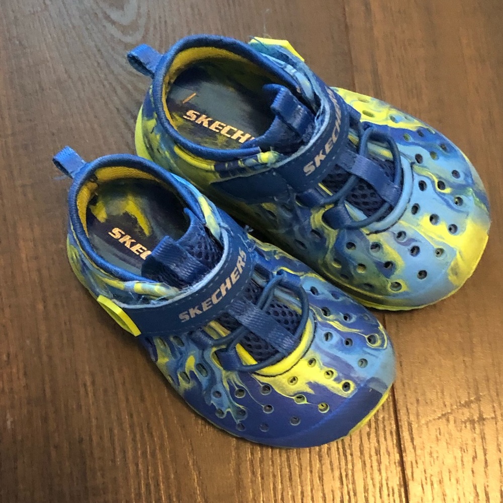 Toddler Sketchers water Sandals